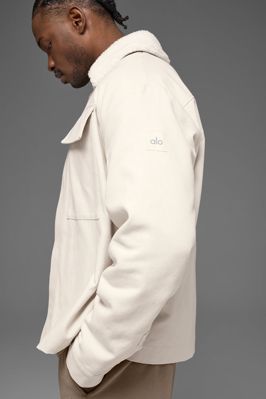 M4206R_03040_b1_s1_a3_m221