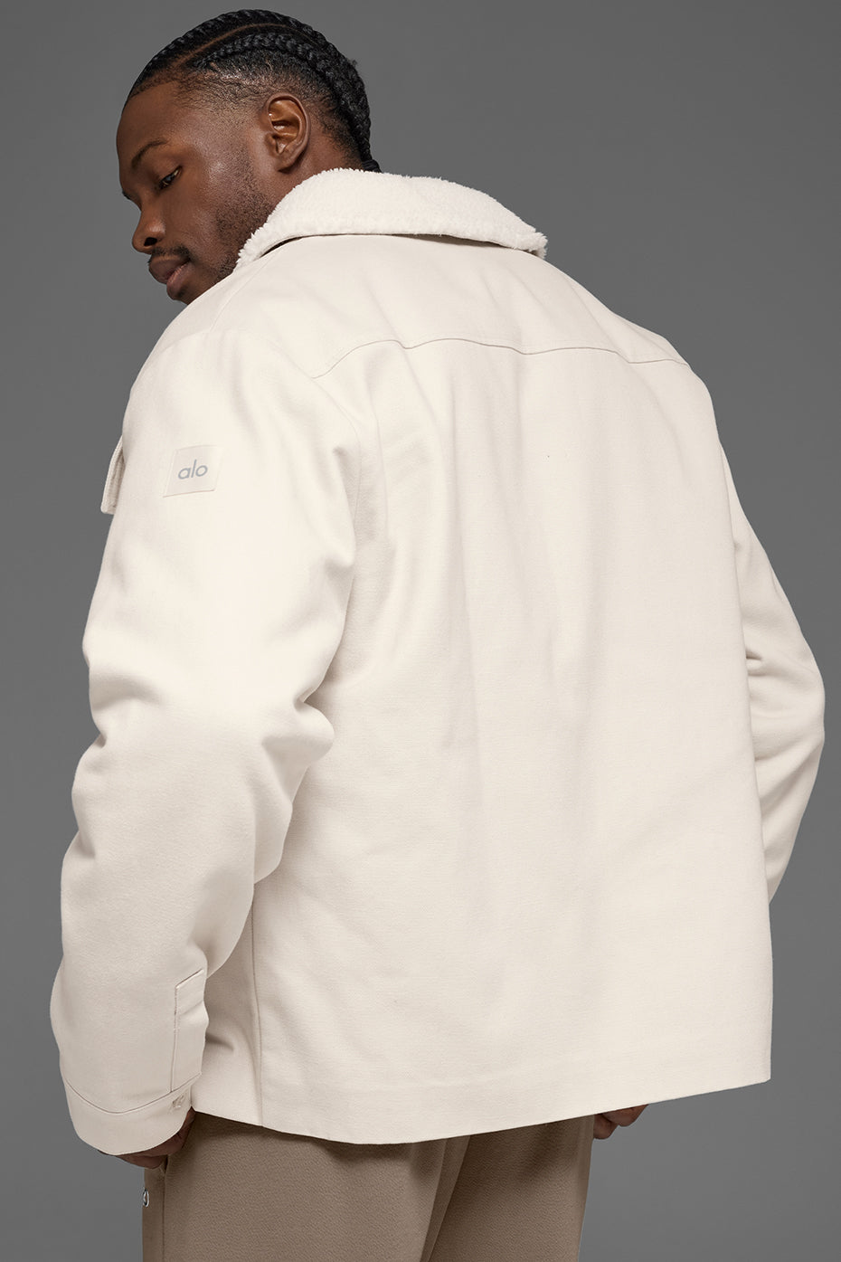 M4206R_03040_b1_s1_a4_m221