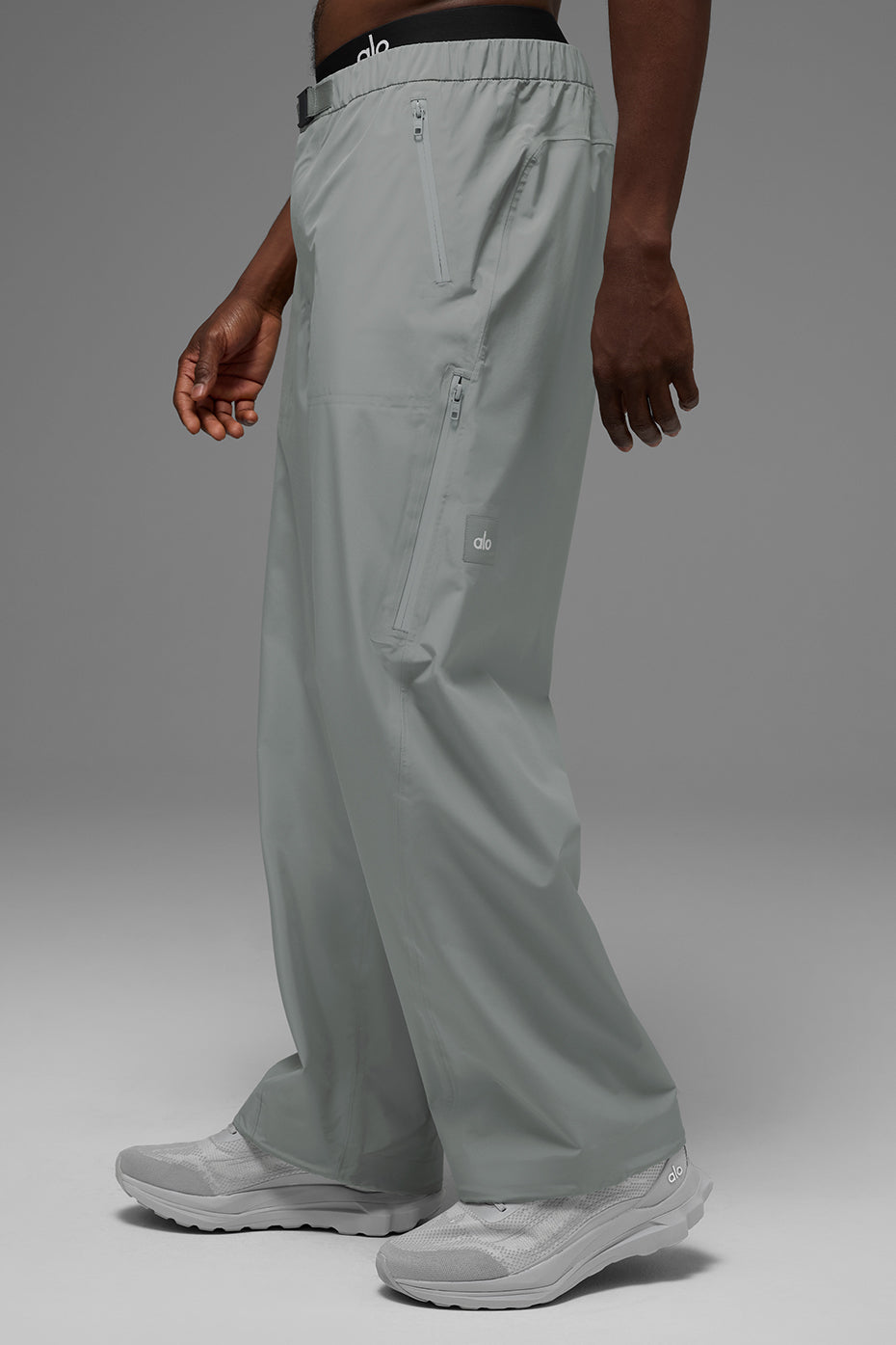 M5240R_06401_b1_s1_a4_m221_56bcd5ad-6b43-4623-8748-9c5c758cbc7a