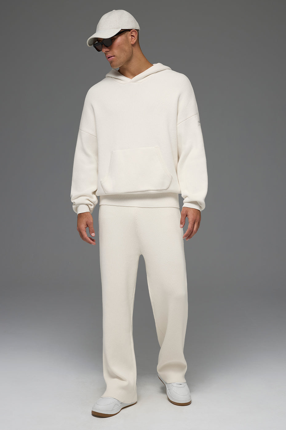 U3026R_03299_b1_s1_a5_m253